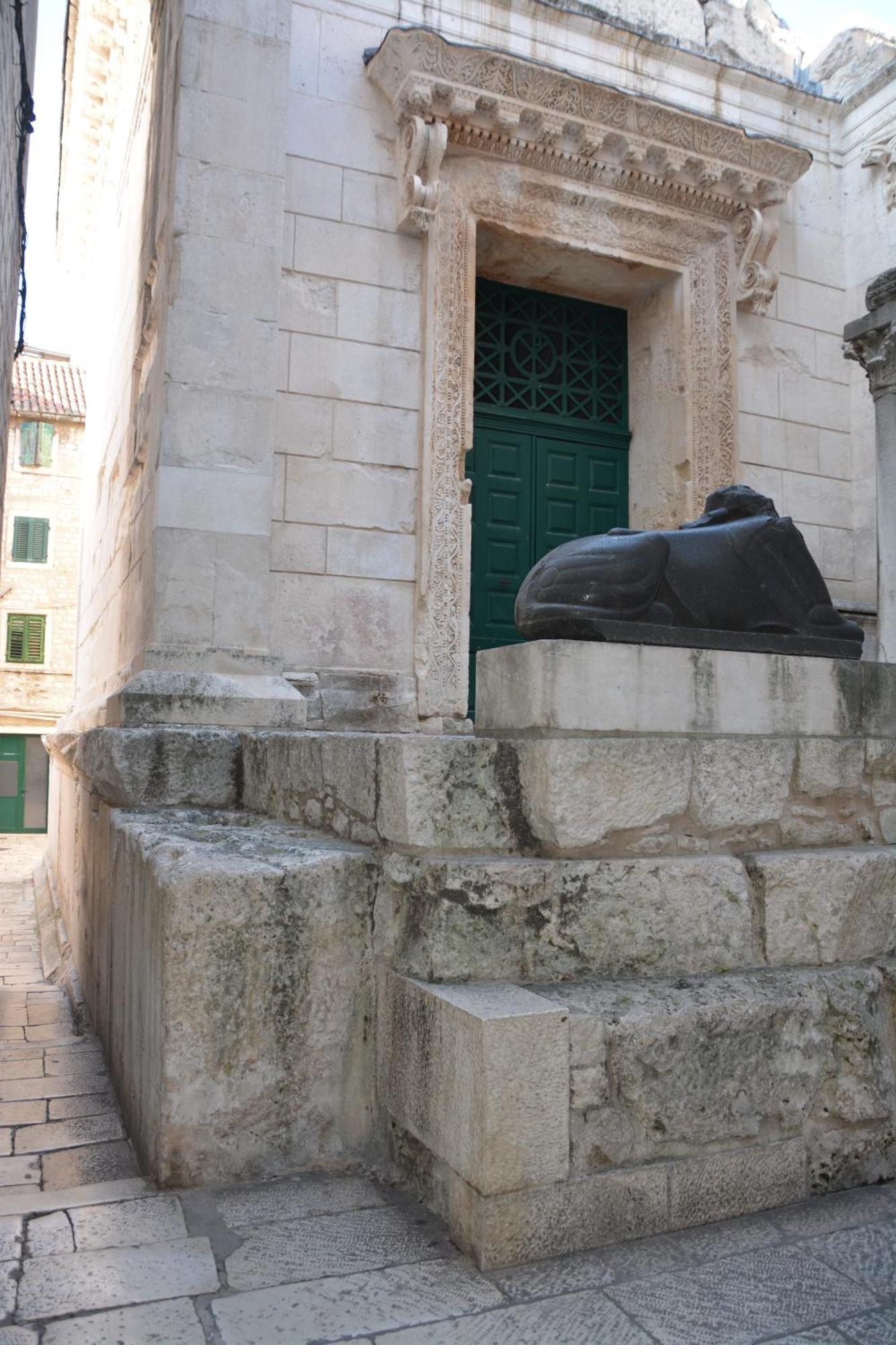 Largo Apartment In The Heart Of Diocletian Palace Split Extérieur photo